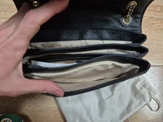 Bolso Guess Negro Multicolor