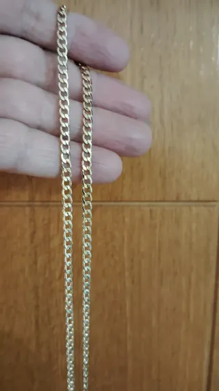 CADENA ESTILÓ BARBADOS, 18 KILATES.