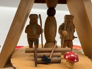 Carosello Natalizio in Legno