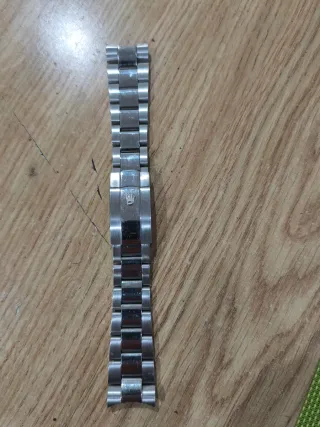 2 Pulseras de Reloj en acero.