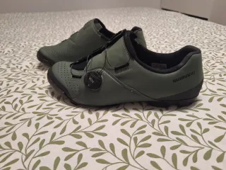 Casco, Scarpe e Guanti Ciclismo MTB