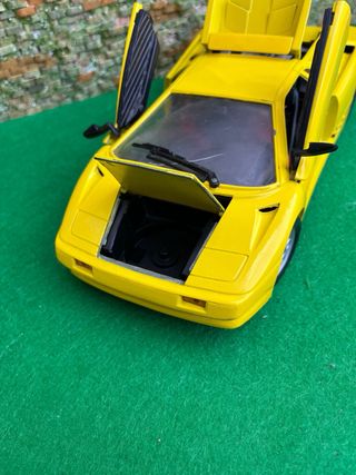 Lamborghini Diablo – Escala 1:18