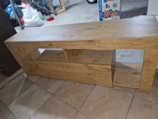 Mueble bajo TV madera y cristal