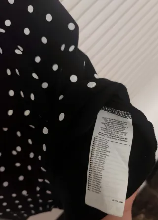 Camiseta Nike Negra Lunares Blancos