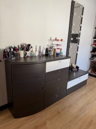 Dormitorio principal completo