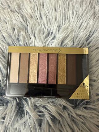 Paleta de sombras Max FactorX cerrada
