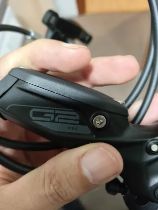 Frenos Sram G2 RSC, latiguillos a 950 y 2000