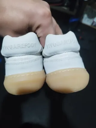 Tênis Vegan VivoBarefoot 40