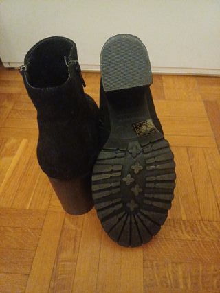 Botines tacón negros