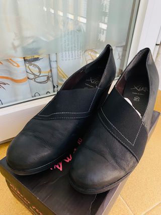 Zapatos de tacón en negro