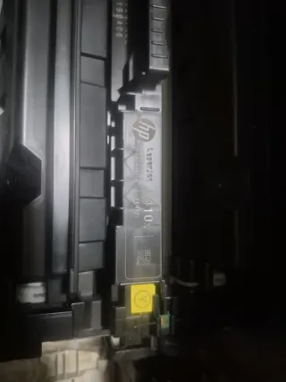 Impresora HP COLOR LASERJET 452 Tonee originales