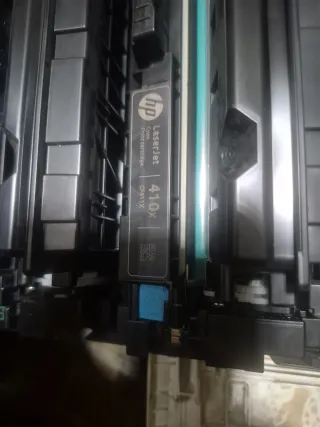 Impresora HP COLOR LASERJET 452 Tonee originales