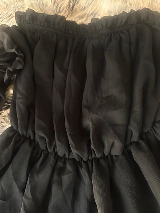 VESTIDO NEGRO. ROPA. MODA. MUJER.