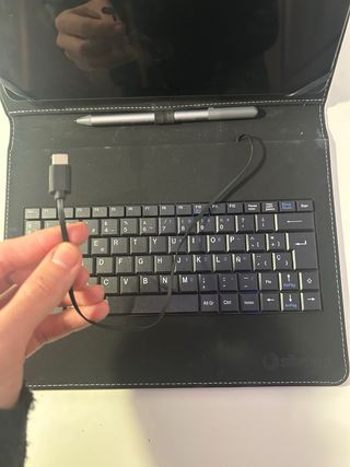 Lenovo Tab M11 con funda y teclado