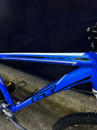 MTB GT AVALANCHE 2.0 26” SLX 2x11 Talla L azul.