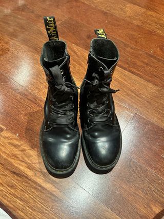 Botas Dr. Martens Negras Plataforma