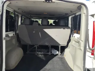 Renault Trafic 2.0DCI 115cv 9 plazas!!