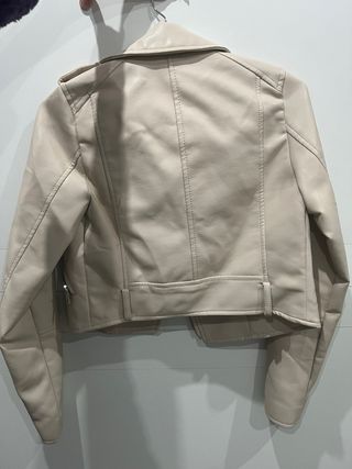 Chaqueta Beige Pull&Bear