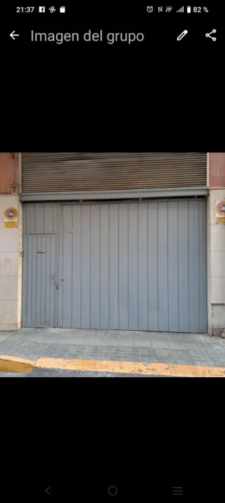 se vende plaza de garaje cerrada es muy buen estad