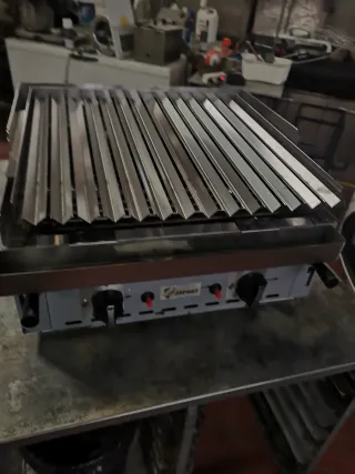 Barbacoa industrial piedra volcánica