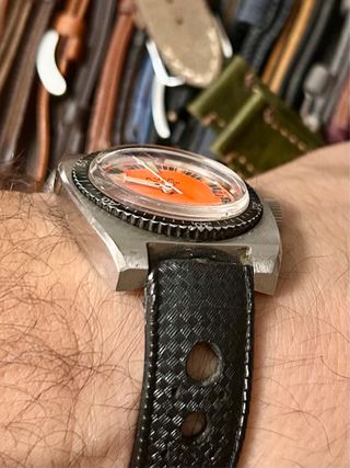 Reloj Avia Sub-Aqua Diver Automático Naranja