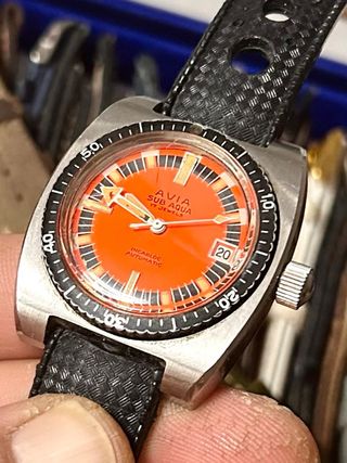 Reloj Avia Sub-Aqua Diver Automático Naranja