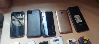 Lote de teléfonos móviles