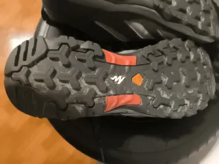 Zapatillas montaña trekking Quechua MH100 Hombre