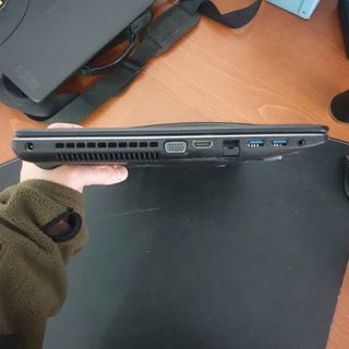 Portátil ASUS K550J Intel Core i7 8GB RAM