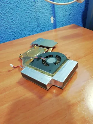 Ventilador y disipador Lenovo portátil
