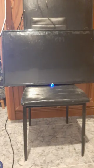 Televisor LED 32 HD Roto