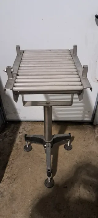 Cinta transportadora ajustable