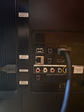 Televisión Samsung Negra