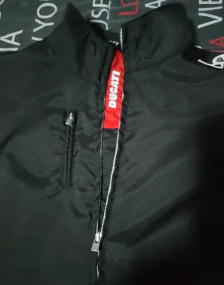 Chaqueta Ducati Negra