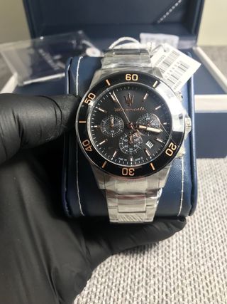 Reloj Maserati Cronógrafo Negro y Dorado