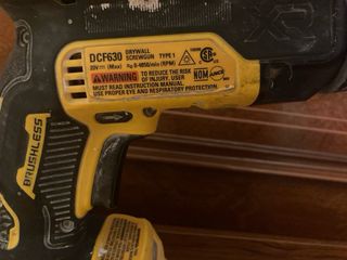 Atornilladora Dewalt DCF630 20V