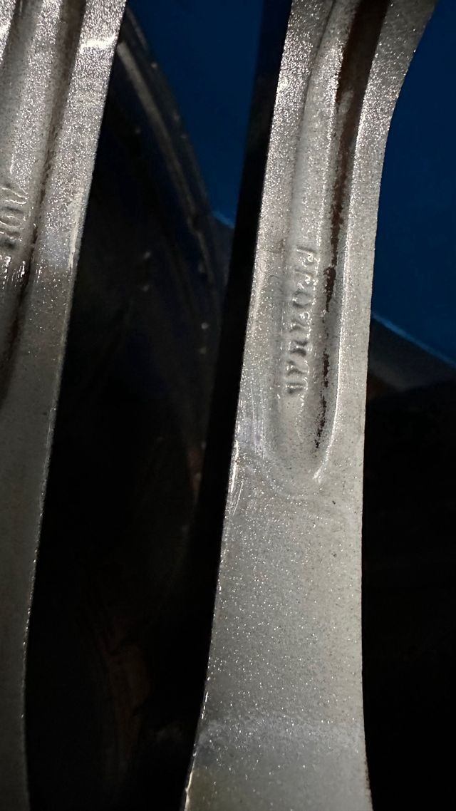 Llantas 17” Targa Forza 4x100