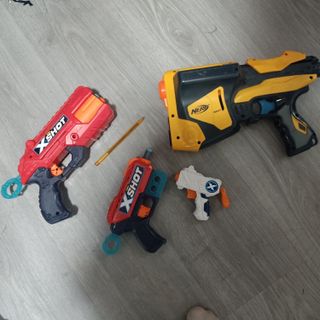 Pistolas de Juguete X-Shot y Nerf