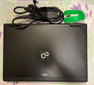 Ordenador portátil Fujitsu Celsius H 700 i7 Quadro