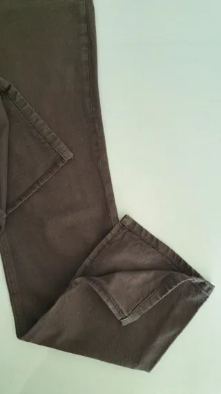 Zara Jeans Marrones con Aberturas