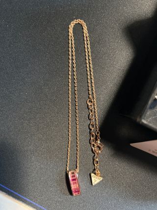 Collar Guess original nuevo con Caja y Factura