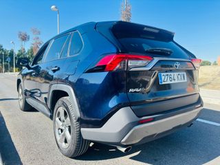 TOYOTA RAV4 HYBRID LUXURY PANORAMICO