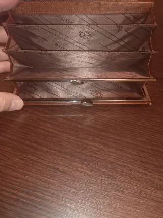 Portafoglio donna porta documenti e monete