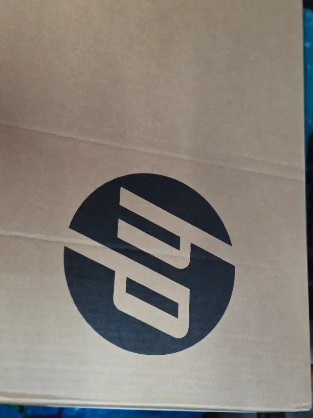 HP Laptop 15,6 1TB 16GB RAM Ryzen 7.