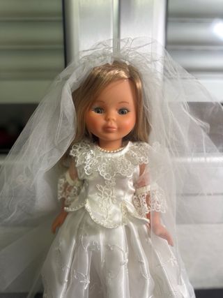 Nancy Novia Quiron 2000