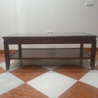 Mesa de centro de madera y cristal