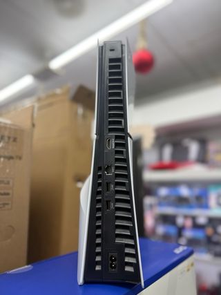 PlayStation 5 Slim 1TB lector