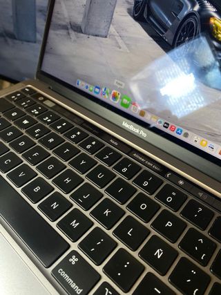 MacBook Pro 2020 32GB RAM / 1TB SSD