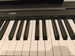 Piano Digital Yamaha P-45