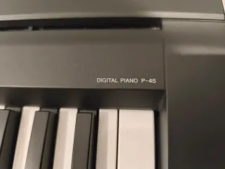 Piano Digital Yamaha P-45